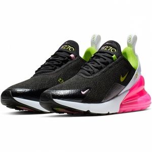 NWOT Brand New Nike Air Max 270